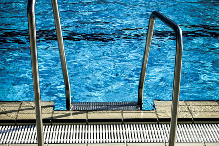 Commercial Pool Maintenance